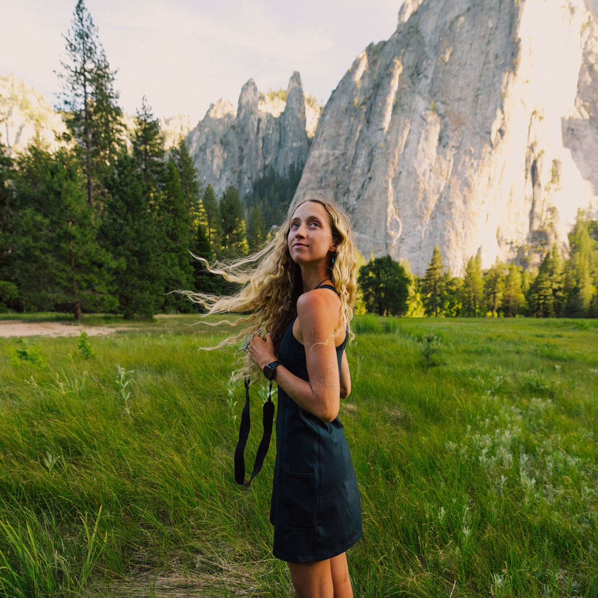 Muevo Dress - Women's
