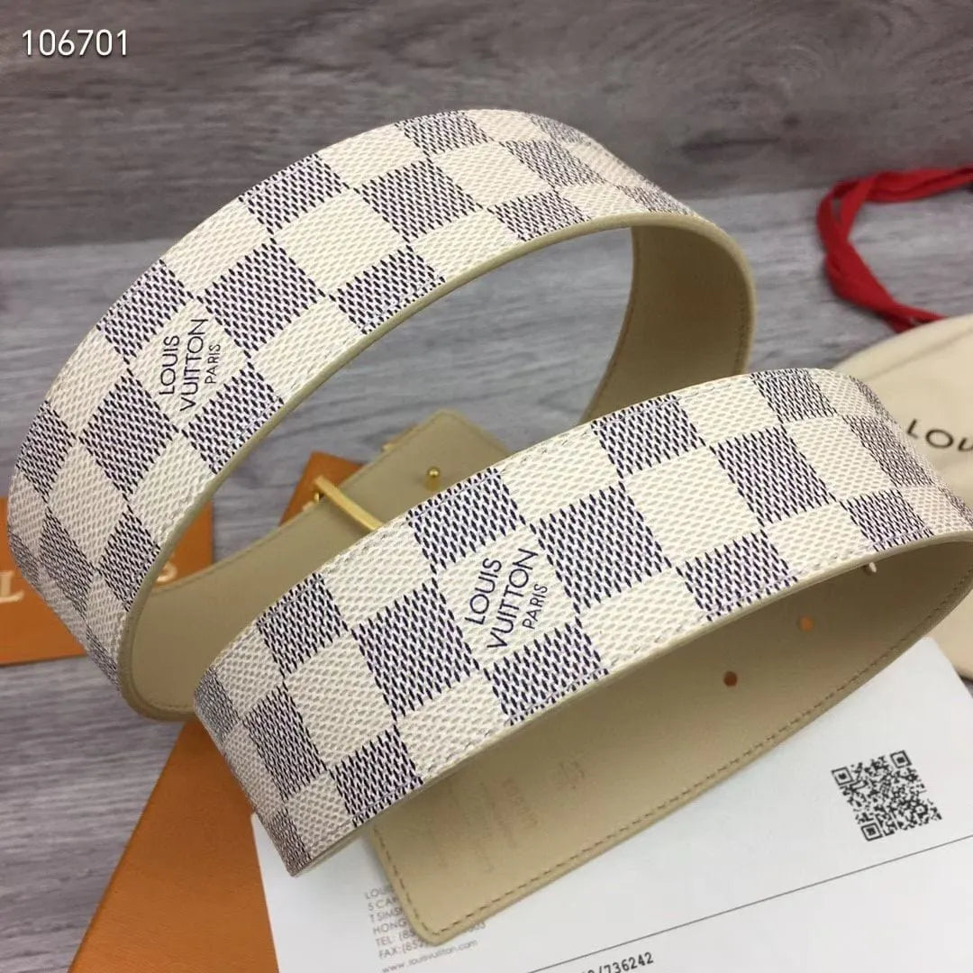 LOUIS VUITTON サンチュール・LV イニシャル 40MM リバーシブル