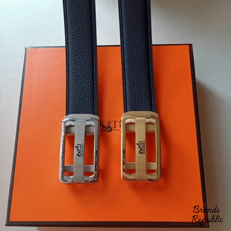 Hermès 34MM Quizz Buckle & Reversible Leather Strap Belt In Different Buckle Colors