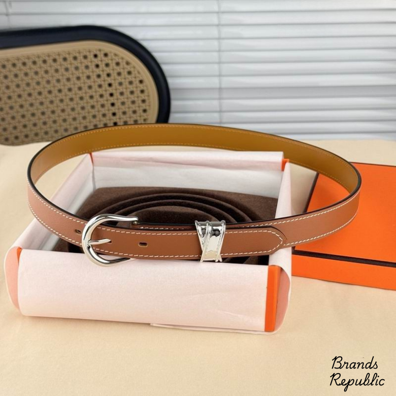 Hermès 24MM Ecuyere 24 Brown Leather Belt In Different Buckle Colors