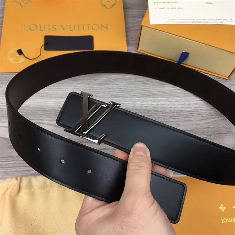 Louis Vuitton 40mm リバーシブル ベルト M9887Q