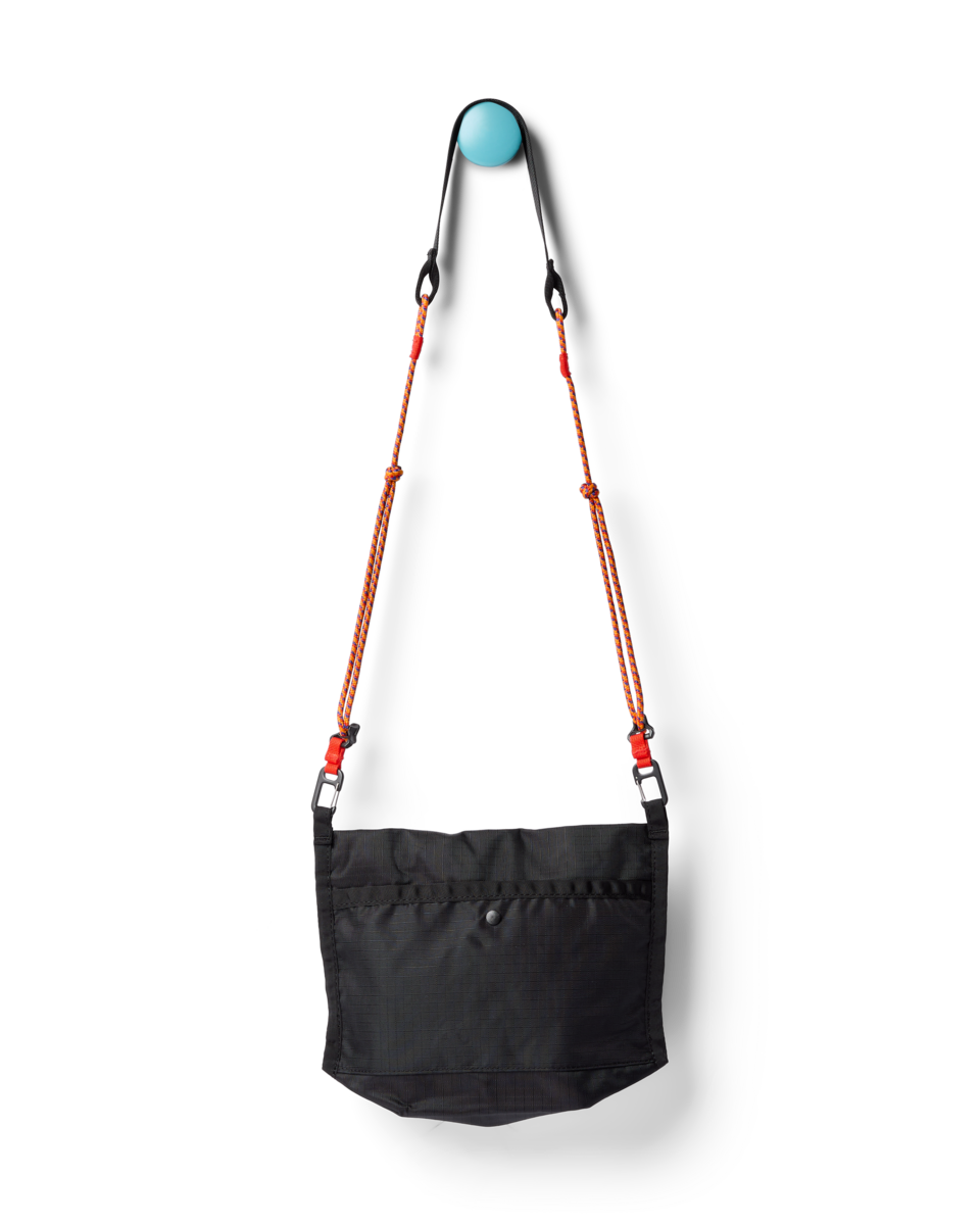 Lista 2L Lightweight Crossbody Bag