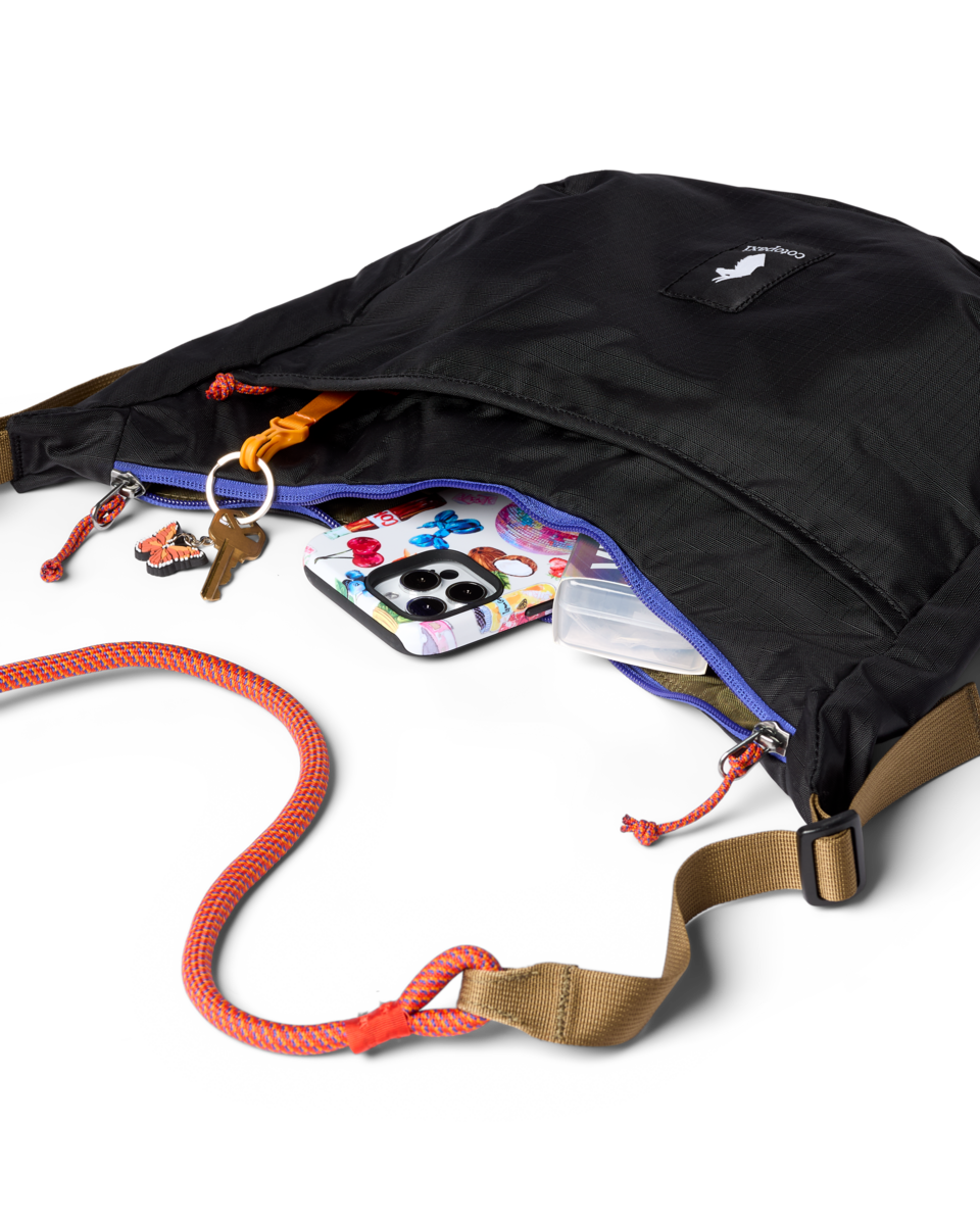 Trozo 8L Shoulder Bag