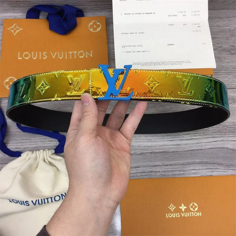 LOUIS VUITTON M0251 サンチュール LVシェイプ リバーシブル モノグラム プリズム ベルト