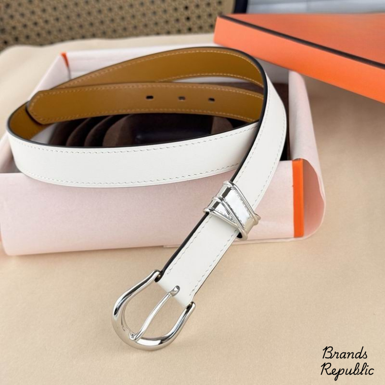 Hermès 24MM Ecuyere 24 White Leather Belt In Different Buckle Colors