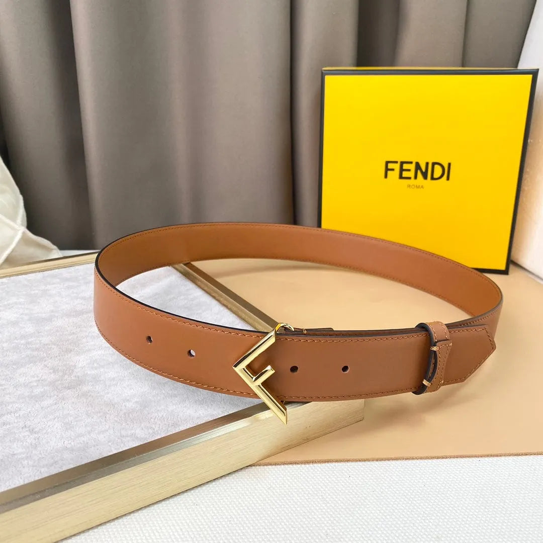 FENDI フェンディ レザー ベルト3.0cm