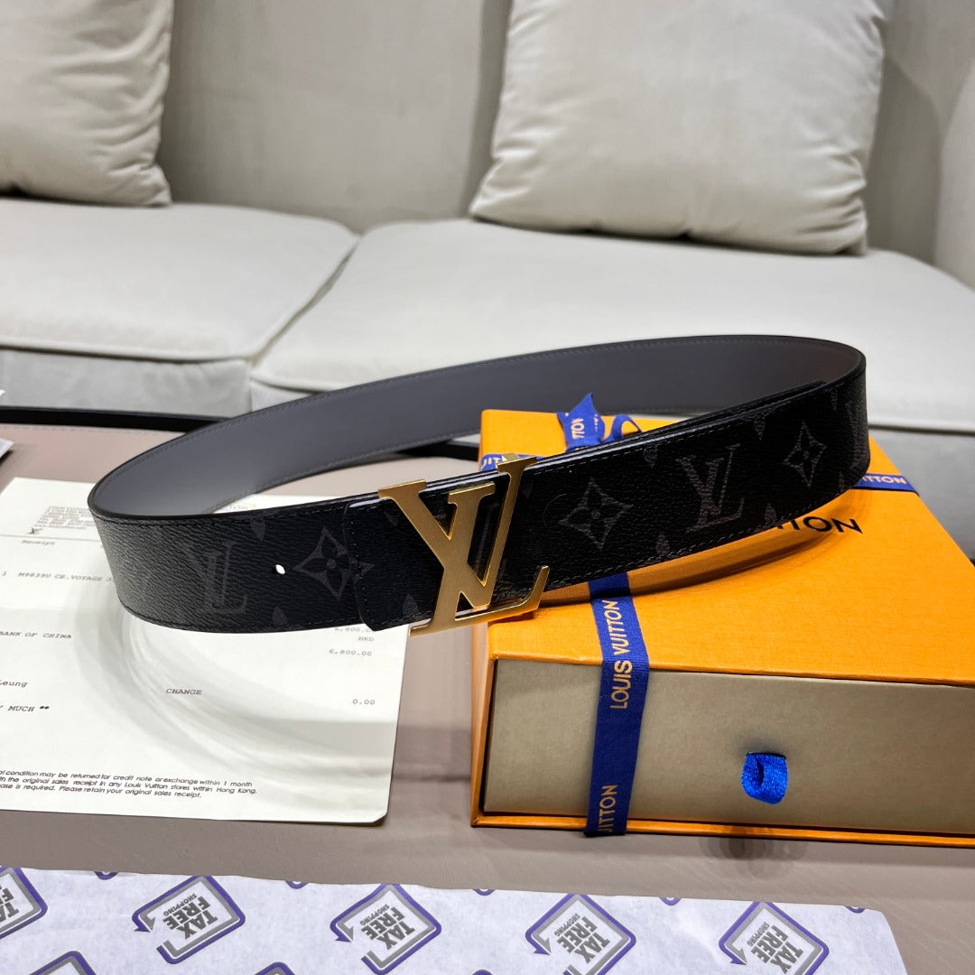 Louis Vuitton LV INITIALES 4CM