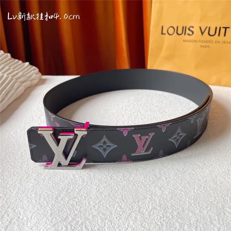 louis vuitton LV classic print with black plain bottom belt