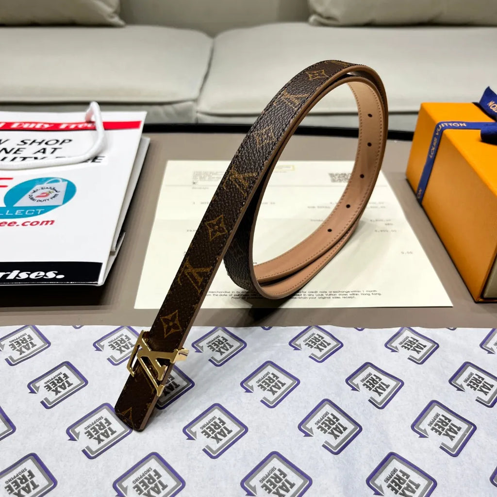 Louis Vuitton LV INITIALES 2CM