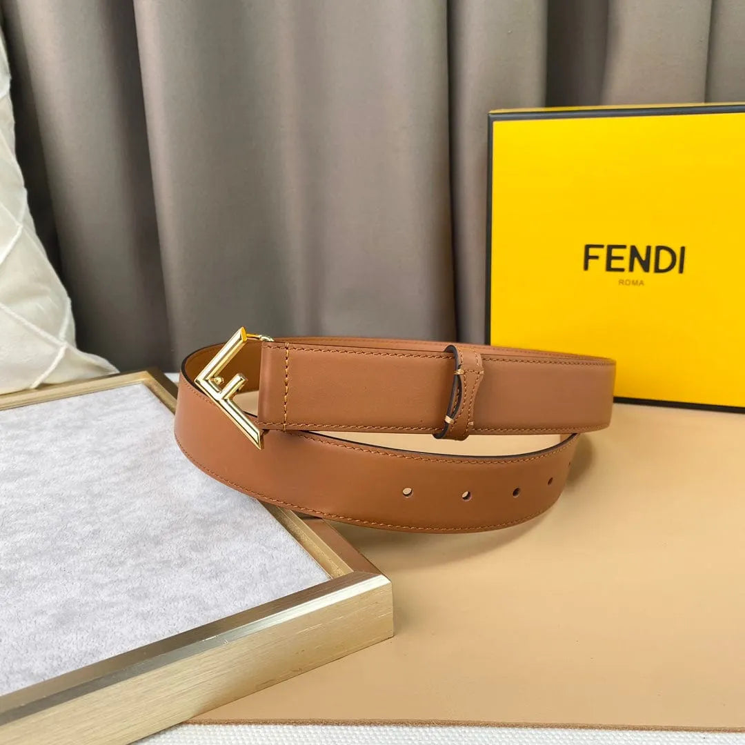 FENDI フェンディ レザー ベルト3.0cm