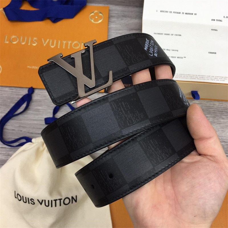 LOUIS VUITTON サンチュール・LVイニシャル 40MM リバーシブルベルトMP314