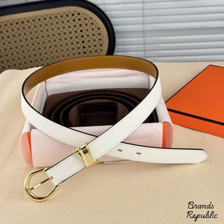 Hermès 24MM Ecuyere 24 White Leather Belt In Different Buckle Colors
