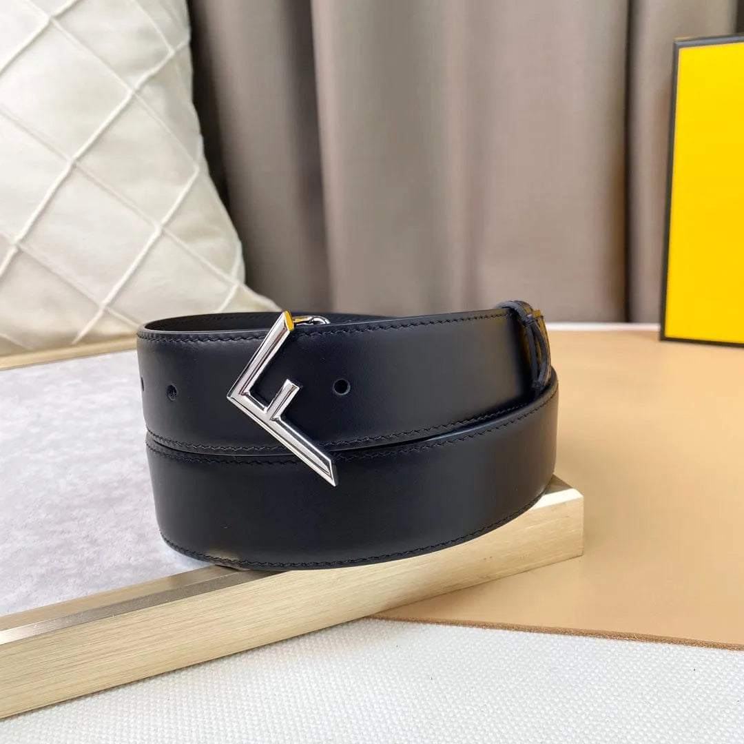FENDI フェンディ レザー ベルト3.0cm