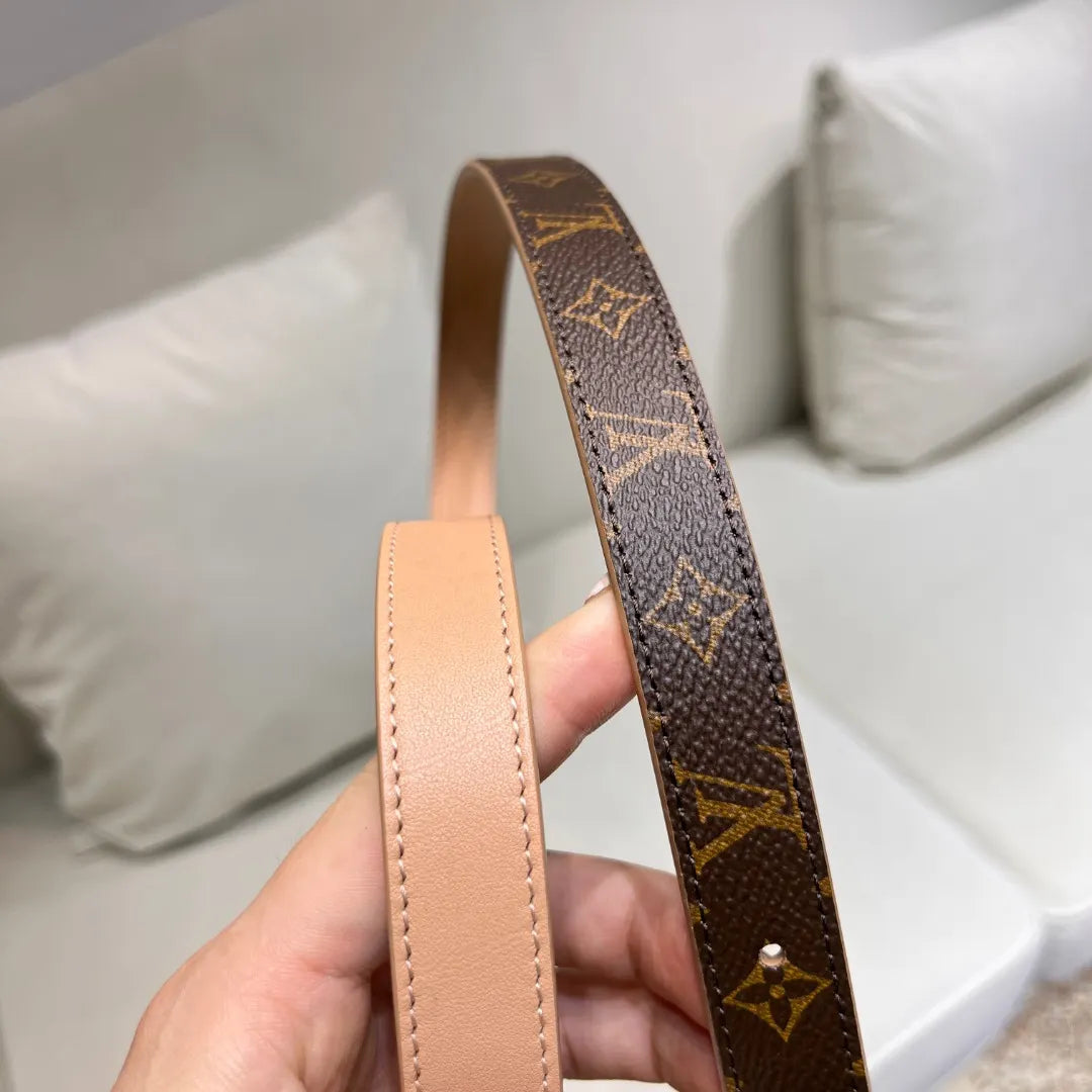 Louis Vuitton LV INITIALES 2CM