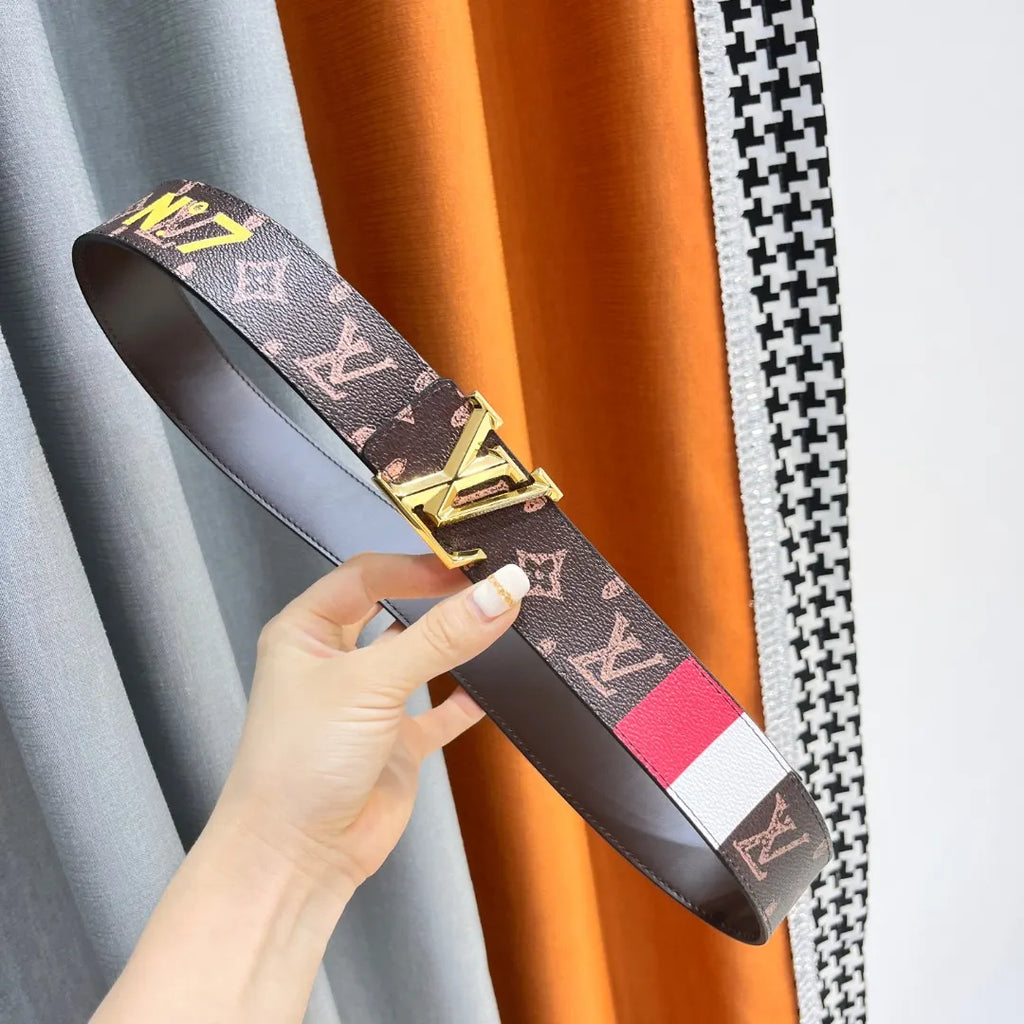 Louis Vuitton LV INITIALES 4CM