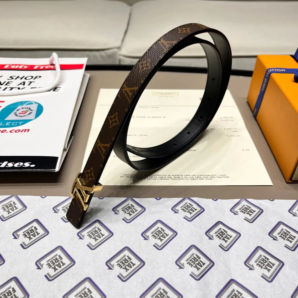 Louis Vuitton LV INITIALES 2CM