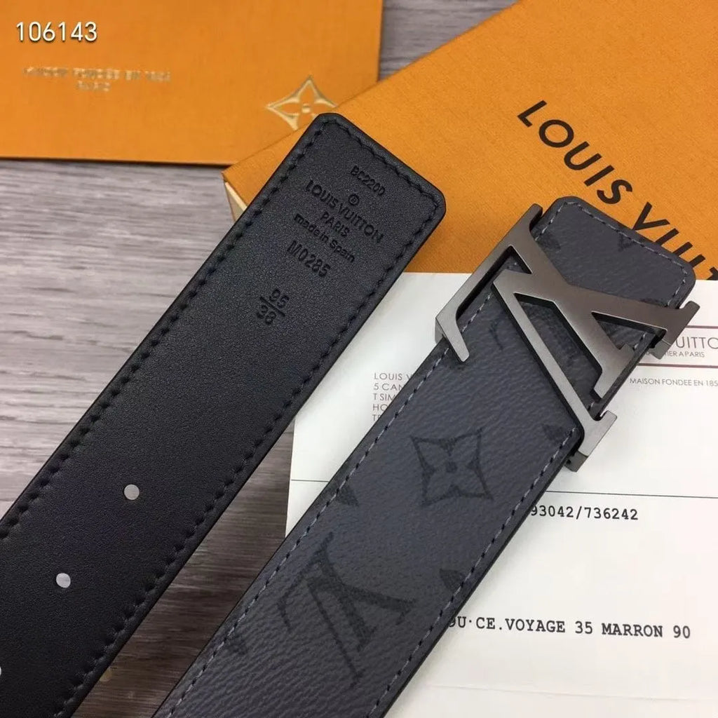 Louis Vuitton ベルト イニシャル 40MM リバーシブル