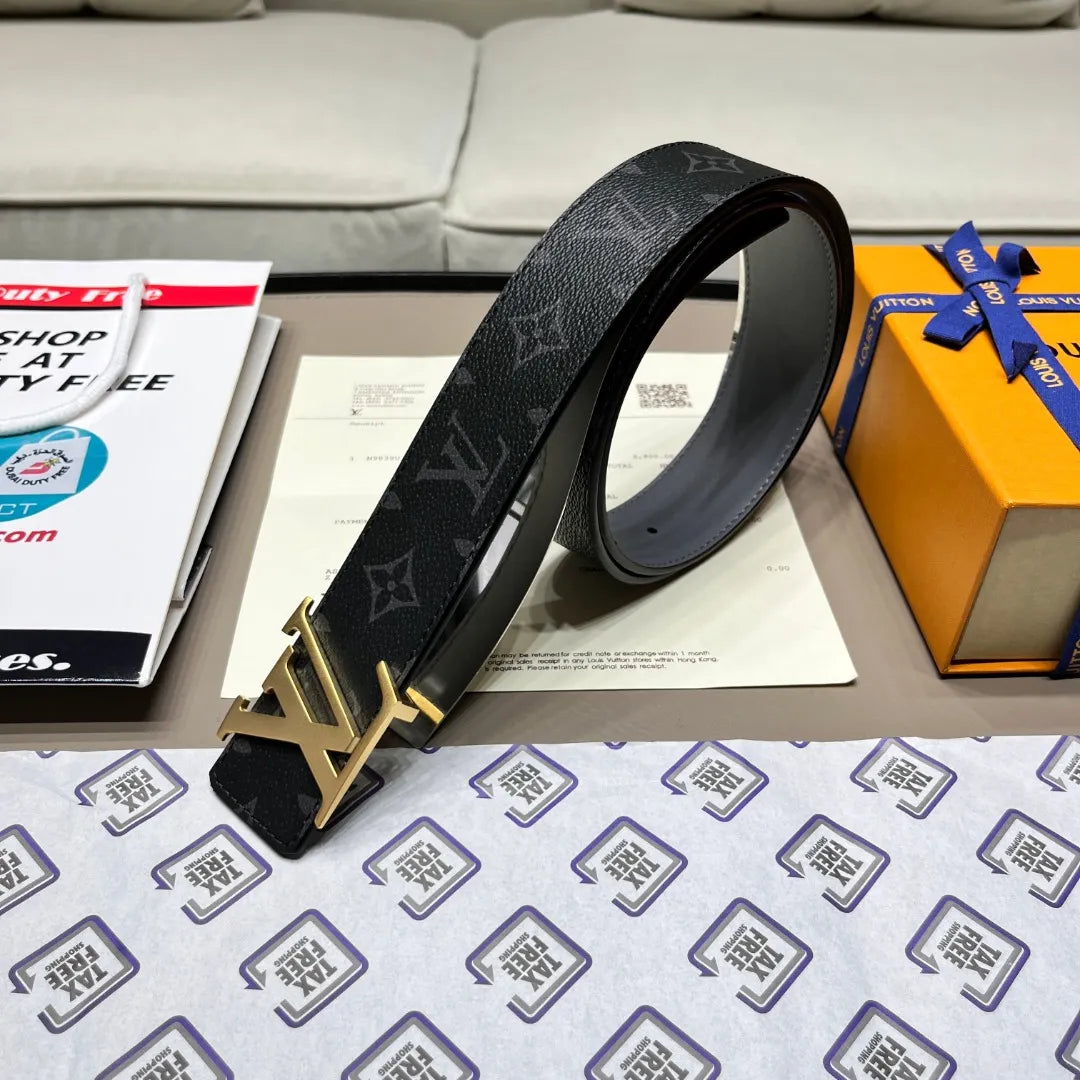 Louis Vuitton LV INITIALES 4CM