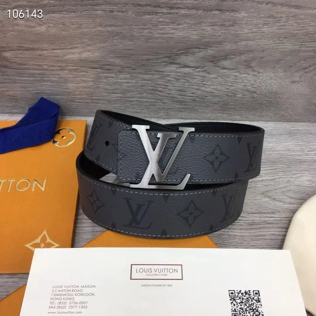 Louis Vuitton ベルト イニシャル 40MM リバーシブル