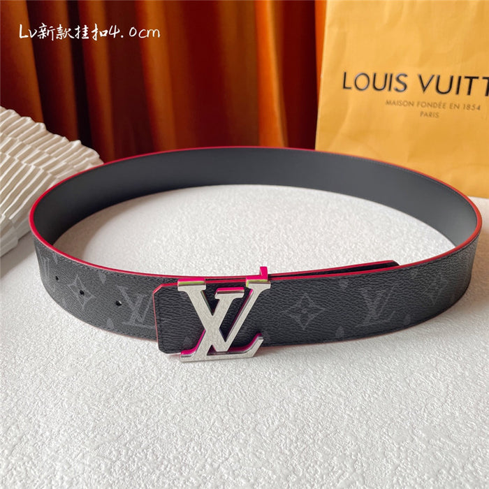 louis vuitton LV classic print with black plain bottom belt