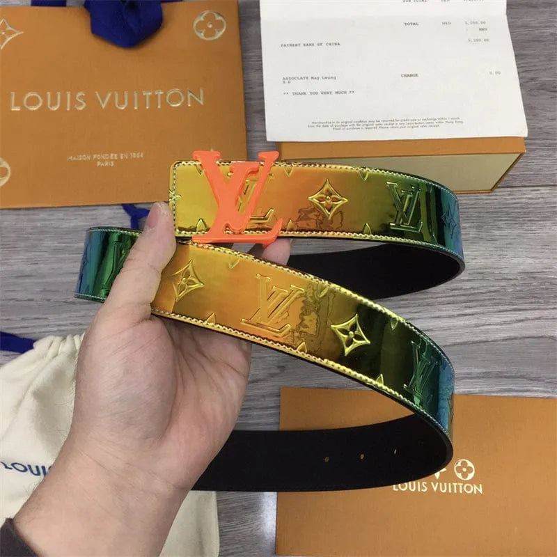LOUIS VUITTON M0251 サンチュール LVシェイプ リバーシブル モノグラム プリズム ベルト