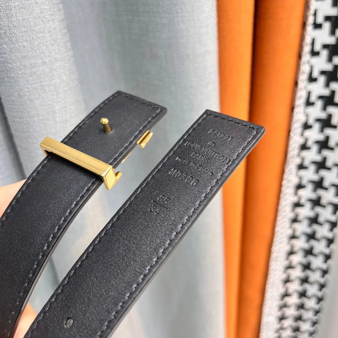 Louis Vuitton LV INITIALES 3CM