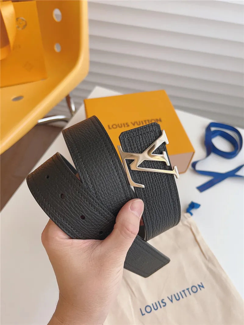 louis vuitton LV classic belt