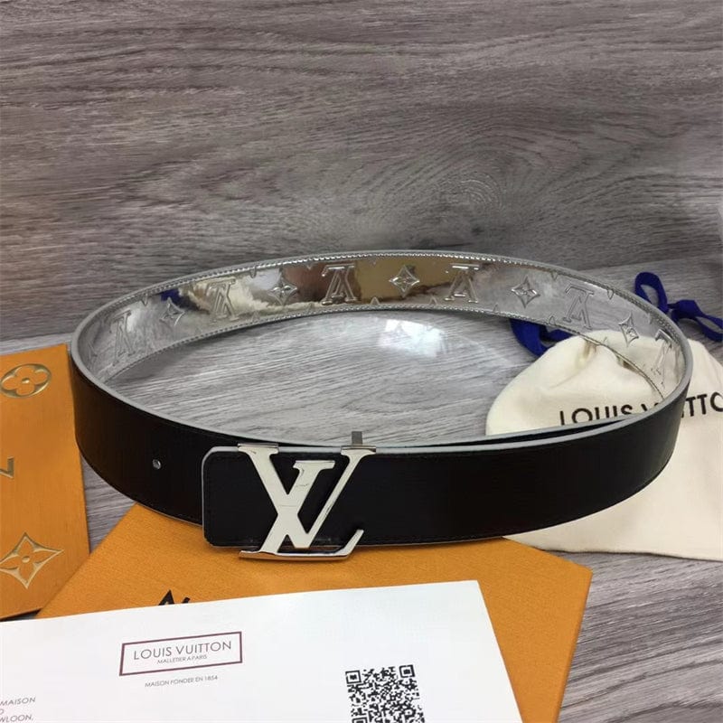 Louis Vuitton サンチュール・LVイニシャル 40MM リバーシブルMP303V