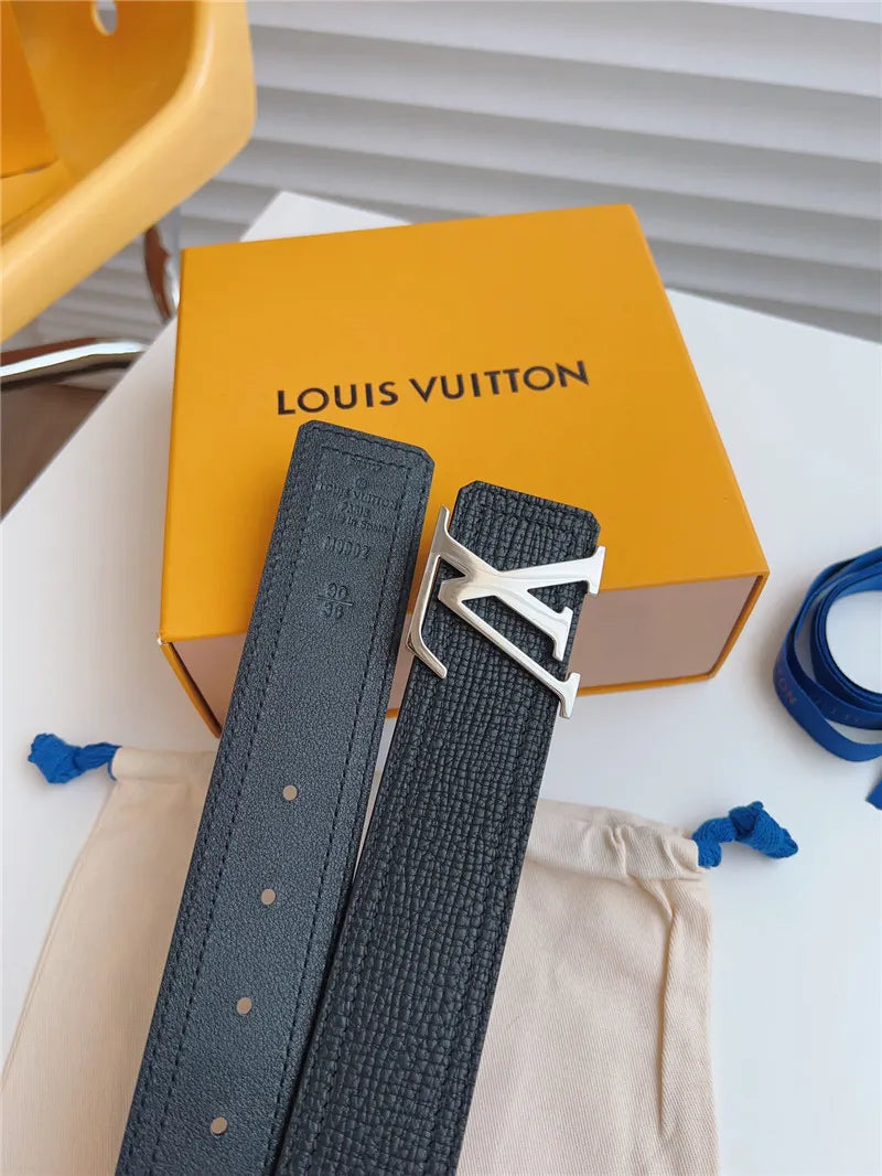 louis vuitton LV classic belt