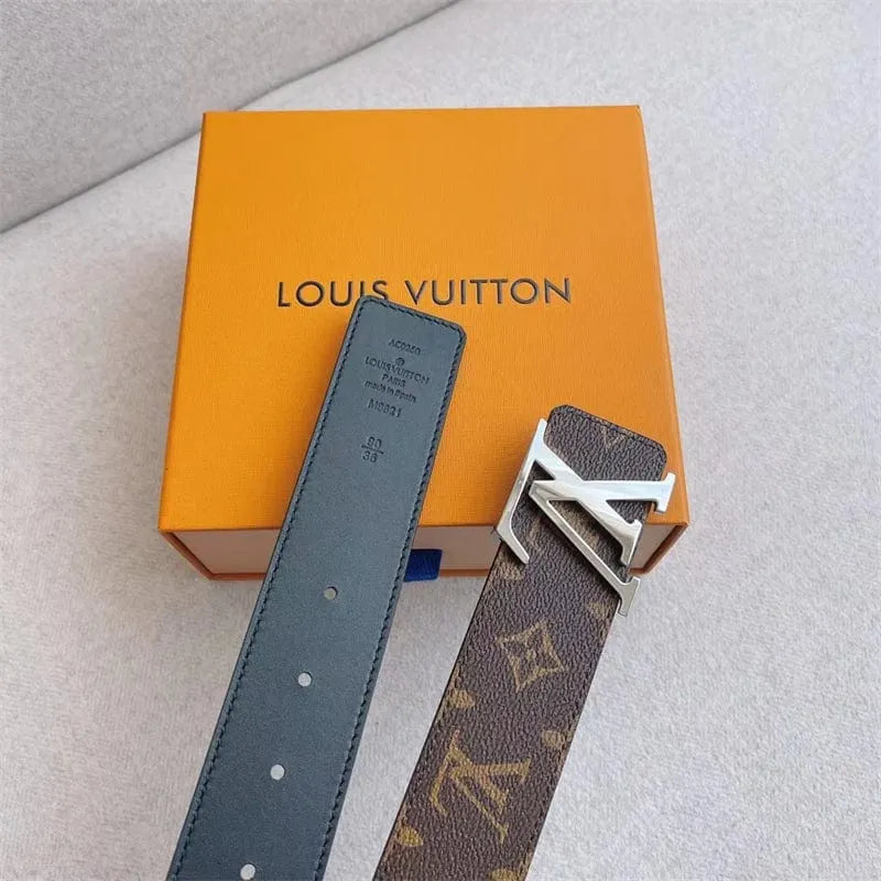 Louis Vuitton サンチュール・LVイニシャル ベルトM9821