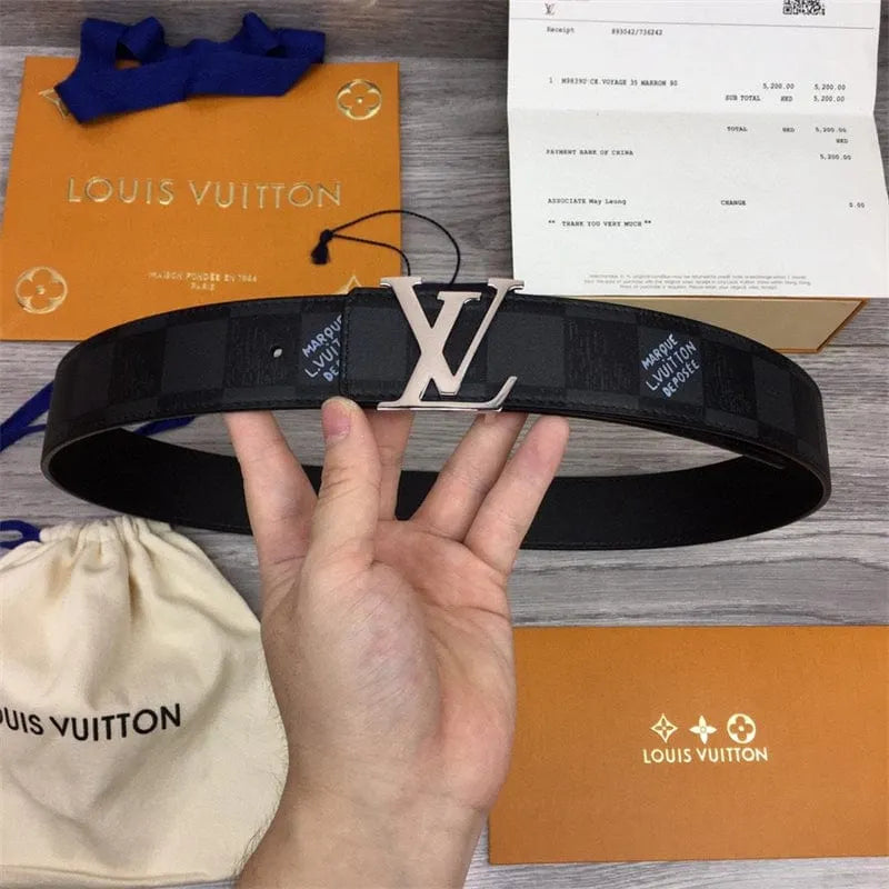 LOUIS VUITTON サンチュール・LVイニシャル 40MM リバーシブルベルトMP314