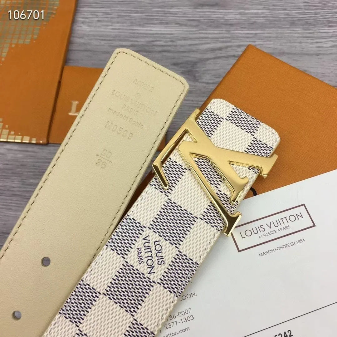 LOUIS VUITTON サンチュール・LV イニシャル 40MM リバーシブル