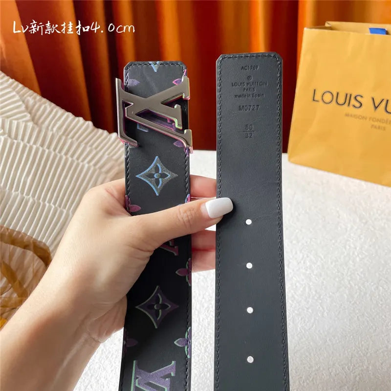 louis vuitton LV classic print with black plain bottom belt