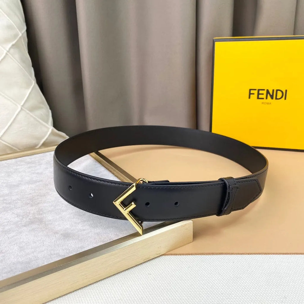 FENDI フェンディ レザー ベルト3.0cm