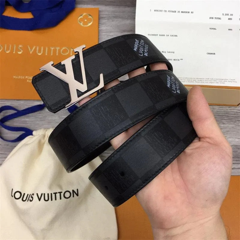 LOUIS VUITTON サンチュール・LVイニシャル 40MM リバーシブルベルトMP314